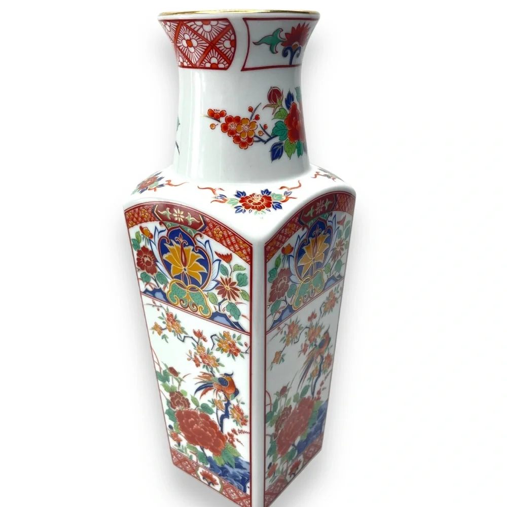 Japanese Imari Square Vase w/ Chrysanthemum & Pheasant Gold Rim 10